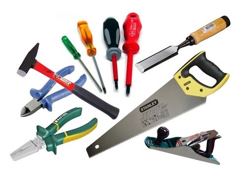 Базовый набор инструментов для домашней мастерской: лобзик и другие устройства